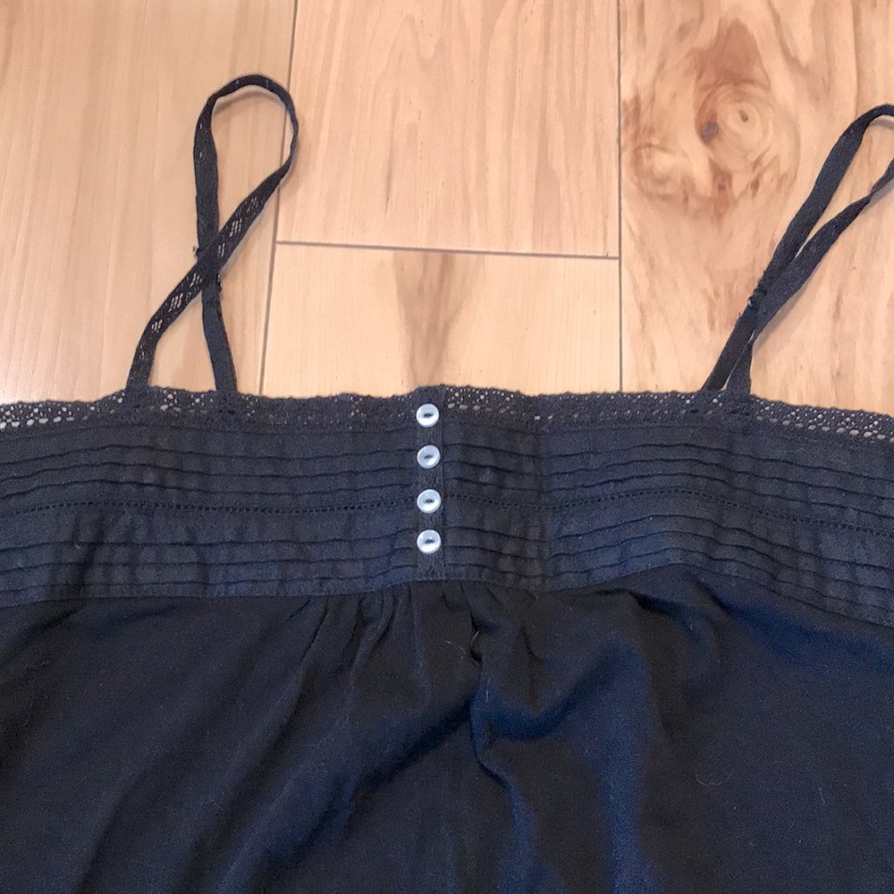 Black Top - Picture 2 of 3